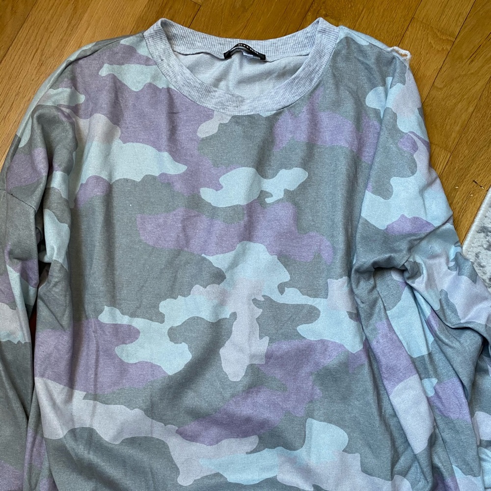 Women’s Crewneck
